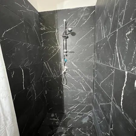 Vittorio Emanuele House Apartament Palermo