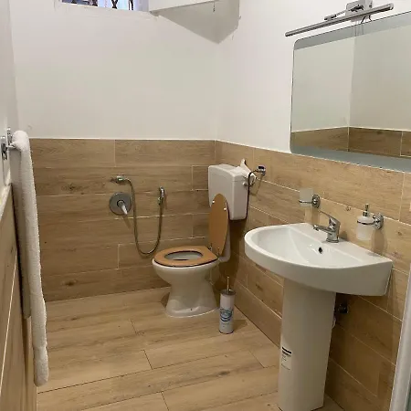 Vittorio Emanuele House Apartament *