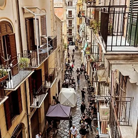Apartment Vittorio Emanuele House *